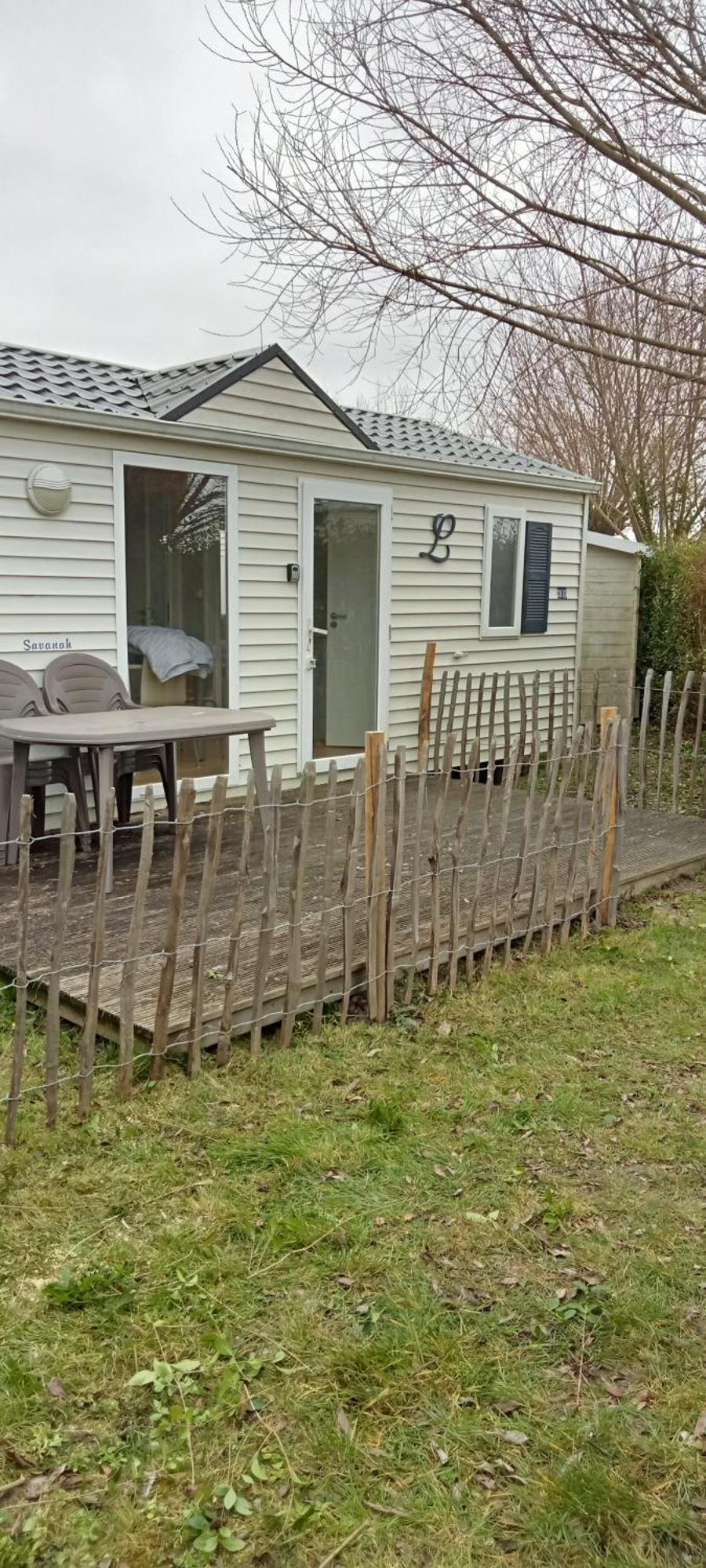 Luxueuze Stacaravan 4Pers Met Terras En Tuintje Бреден Экстерьер фото